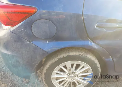 2017 Subaru Impreza 2.0I Premium z USA, uszkodzony, nr VIN 4S3GTAB60H3706621